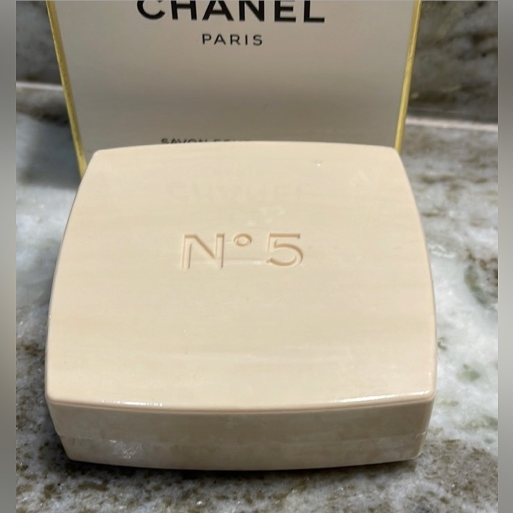 NWB CHANEL No 5 Perfumed Limited Edition BATH SOAP Savon Pour Le Bain 5.3 oz